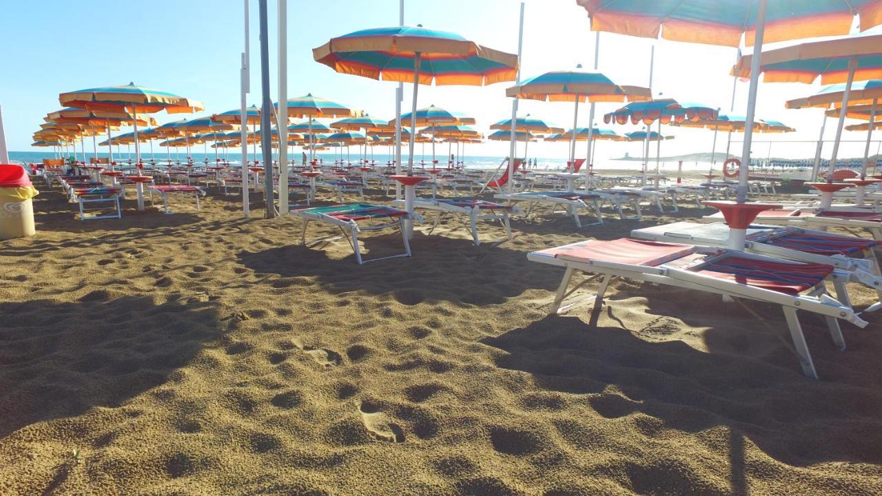 Villaggio Santo Stefano Вьесте Экстерьер фото