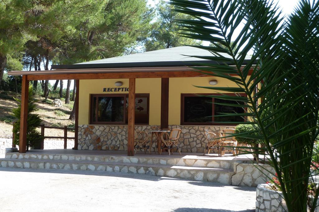 Villaggio Santo Stefano Вьесте Экстерьер фото