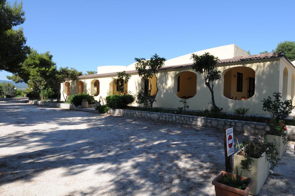 Villaggio Santo Stefano Вьесте Экстерьер фото
